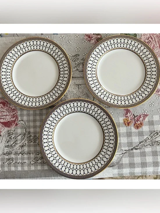 Wedgwood England Renaissance Set of 3 saucers with Gold Rim Neoclassical NWOT