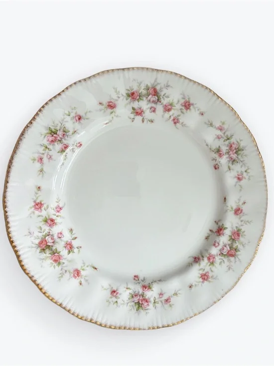 Set of 6 Paragon Victoriana Rose China Plates England Rare