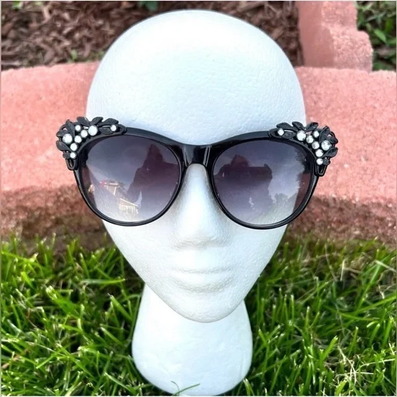 Foster Grant Bling Cat Eye Sunglasses