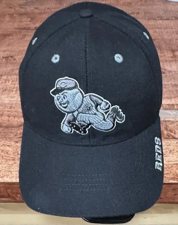 Cincinnati Reds Adjustable Hat Twins Enterprise MLB New Without Tags