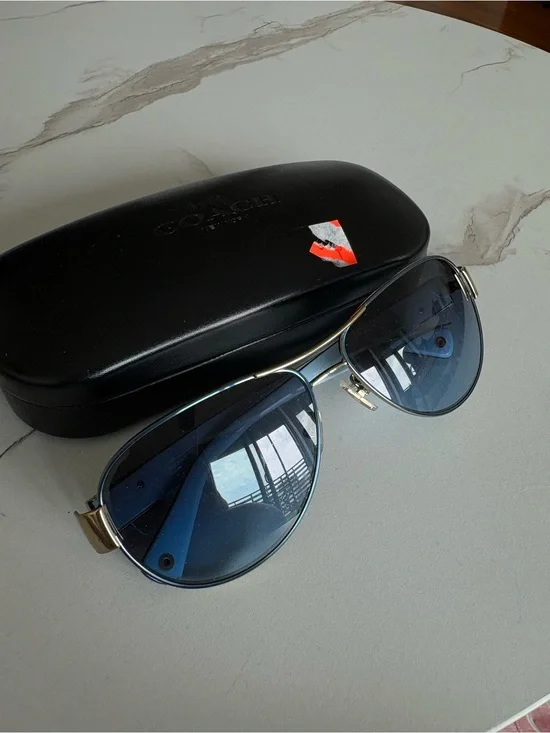 Coach HC7059 Aviator Gold Black Sunglasses with Case