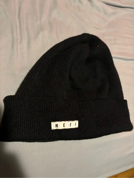 Men Sweaters Subcategory Identification