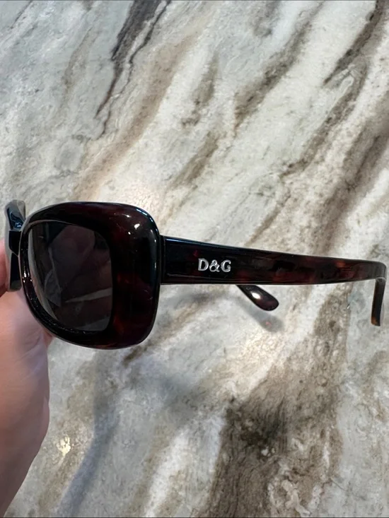 Vintage Designer Tortoiseshell Rectangular Women's Sunglasses - Dark Lenses