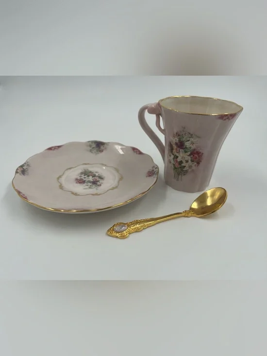Bradford Editions Lavender Lily Porcelain Cup Saucer Spoon Pink 3pc Set Vintage