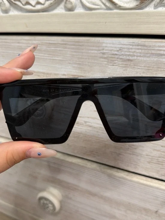 Black Oversized Shield Sunglasses - Women Accessories
