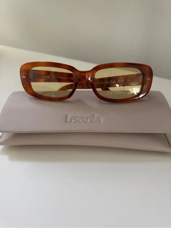 Lexxola Eva Tortoise/Yellow Rectangular Sunglasses