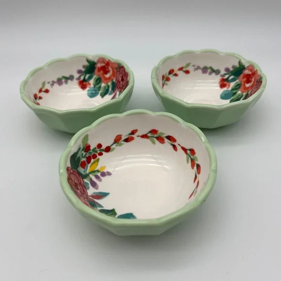 The Pioneer‎ Woman Prep Bowls Green Floral Scalloped Set of 3 Ceramic