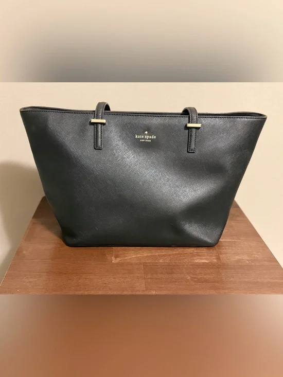 Kate Spade Cedar Street Medium Harmony Tote
