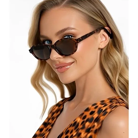 Tortoiseshell Oval Sunglasses Brown Lens Fashion Eyewear Women Trendy Hippie New