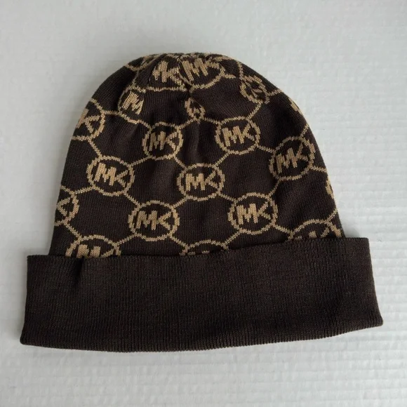 Michael Kors || Woman’s SIGNATURE MK BEANIE Winter Hat Gold and brown ones size