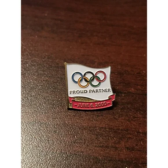 McDonald’s 2000 Sydney Olympics Proud‎ Partner Sponsor Employee Lapel Hat Pin