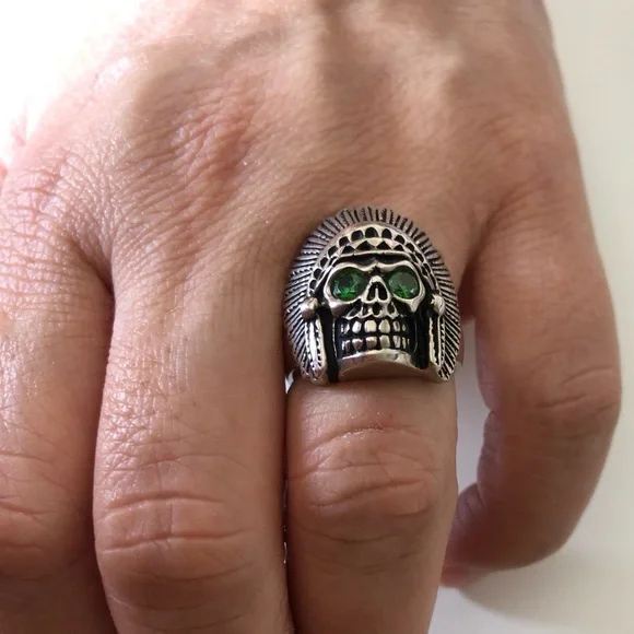 925 silver biker chief skull ring green cz eyes