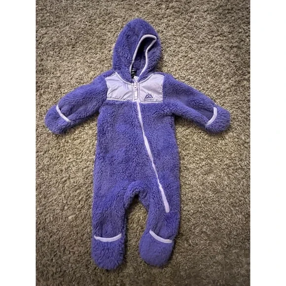 Snozu Size 3-6 Month Purple Fleece One Piece Zip Up Snow‎ Suit With Hood Soft