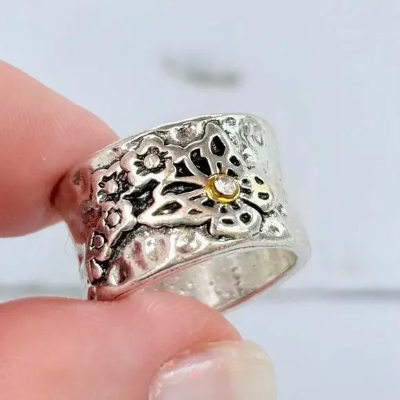 Hammered Band with Floral & Butterfly  Ring Size 5.5