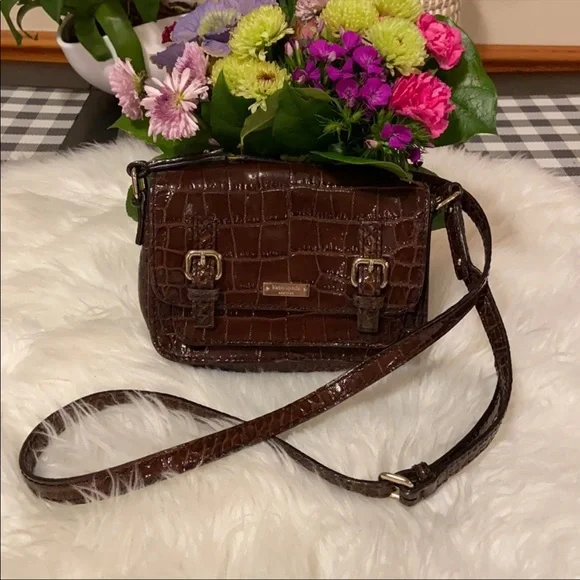 Croc embossed Kate spade purse