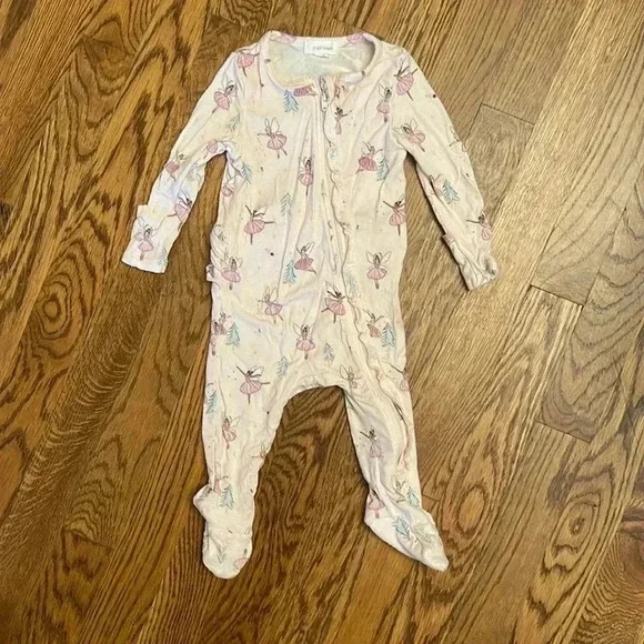 Angel Dear faeries print bamboo onesie size 3-6M