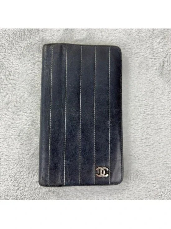 Chanel Black Leather Bifold Wallet Embroidered
