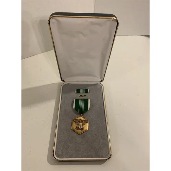 For Military Merit United States Medal Badge Ribbon