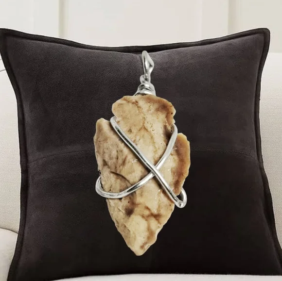 Hand-Knapped Arrowhead Pendant