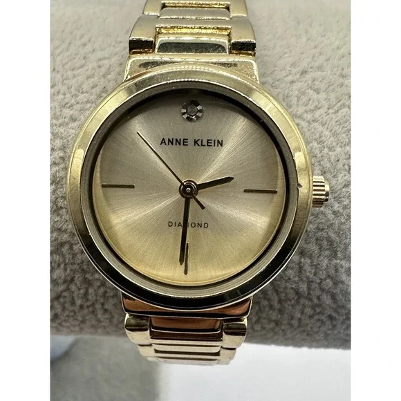 Anne Klein Diamond‎ AK/3528 Womens Watch 26MM 7.5