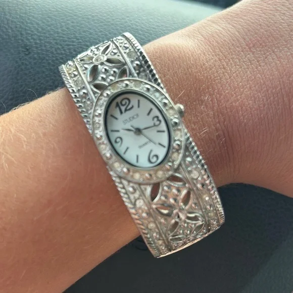 Vintage Women’s Silver Watch Cuff Easy Off Studio Time Piece Stainless Steele