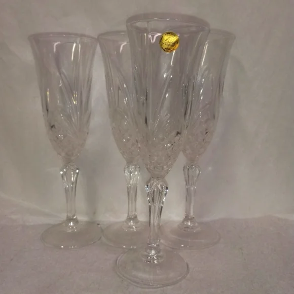 4 Garanti Crista D'Argues Stemed Flute Shaped Genuine Lead Crystal Glasses
