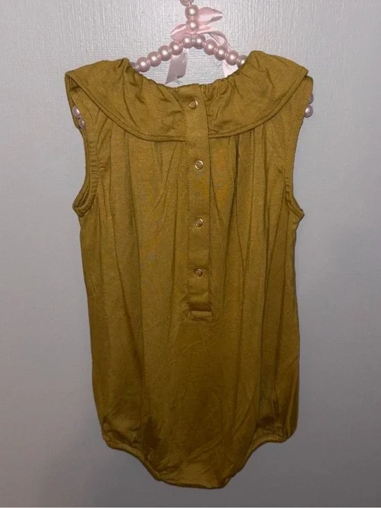 Kate Quinn Baby Ruffle Bubble Romper Mustard Brown NWT 18-24months