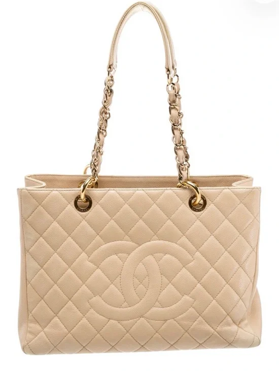 CHANEL Beige Quilted Caviar GST