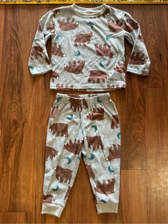 Carter’s PJ’s Beige Bear Print Set Cozy Sleepwear Size 3T