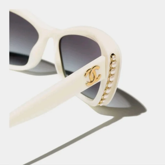CHANEL Ivory Cat-Eye Sunglasses with Gold CC and Pearl Accents