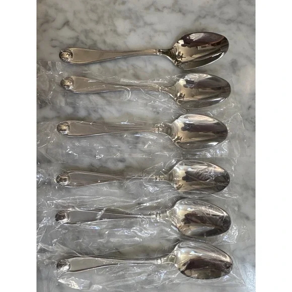 Oneida Garnet Stainless Soup Spoons Set of 6 Glossy 18/10 Silverware