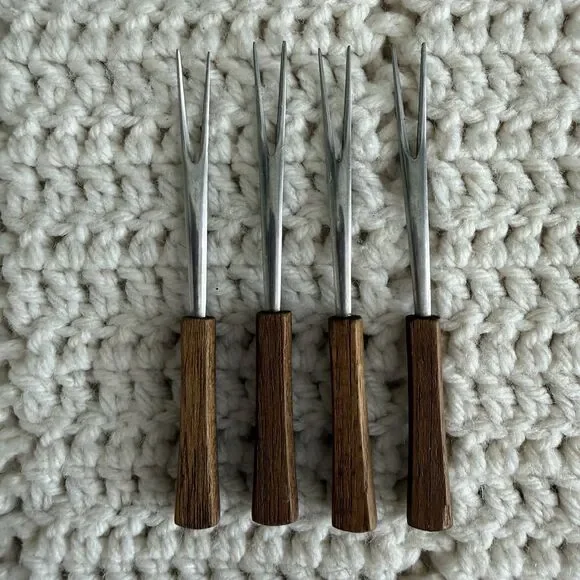 4 Vintage Stainless Steel Wood Teak Handle MCM Hors D'oeuvres Cocktail Forks 4