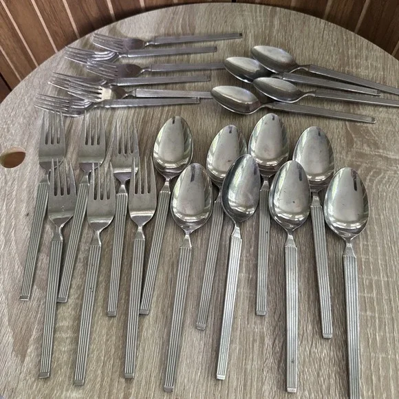 Vintage National Stainless Aqua Set Of 24 Spoons And Forks NST28