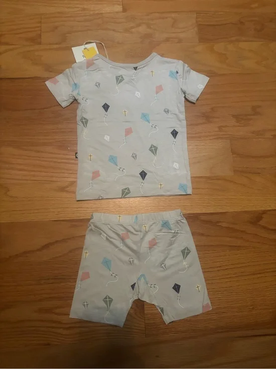 NWOt Kyte BABY Kite-Print Short Pajama Set - 2T, so soft and comfy!