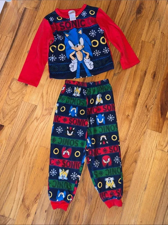 Sonic Themed Kids Pajama Set in Red & Blue