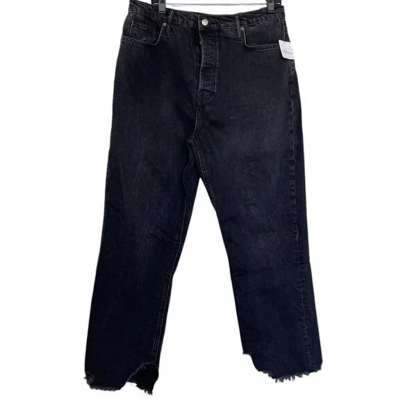 We The Free Jeans Womens Size 32‎ Distressed Tapered Baggy Boyfriend Panther
