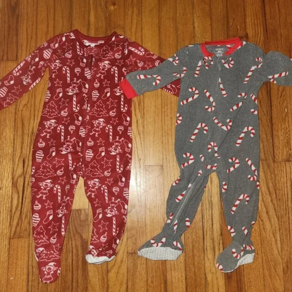 Carters Jingles & Joy Toddler Christmas Fleece Footed Pajamas Red‎ Grey 18M 24M