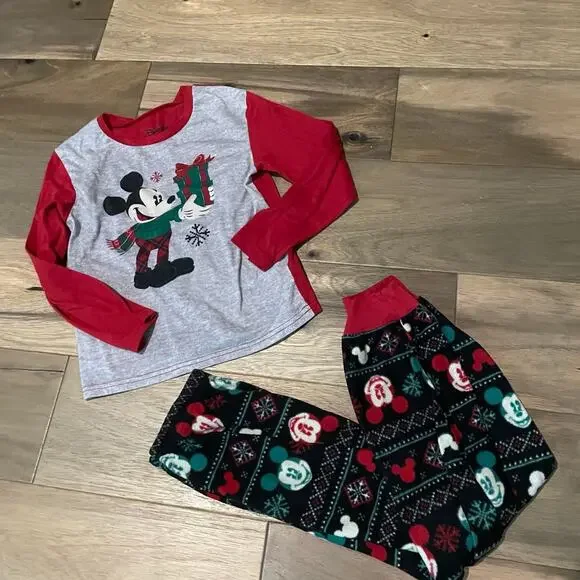 Disney Mickey Mouse Christmas Pajama Set Size 8 Black and Gray