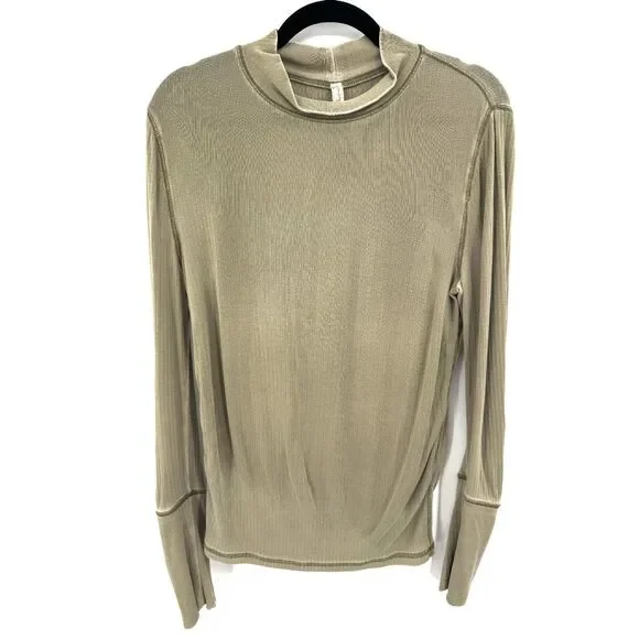 FREE PEOPLE Intimately Free Light Green Long Sleeve Turtleneck Size M