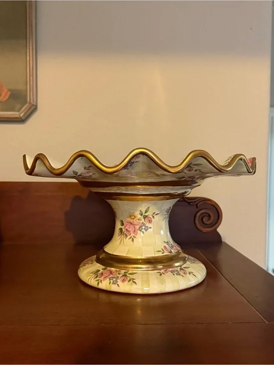 Vintage MacKenzie-Childs Sweet Pea Honeymoon Yellow Check Cake Stand