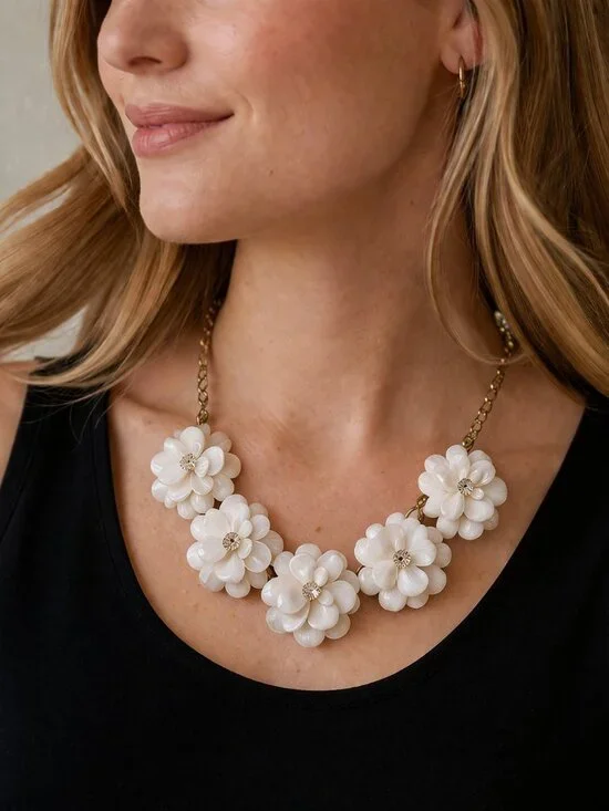 J.Crew White Floral Statement Necklace Rhinestone Resin Petal Gold Tone 21