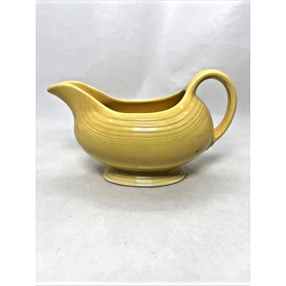 Fiestaware Yellow Gravy Boat Vintage‎ Original (1936-1959)