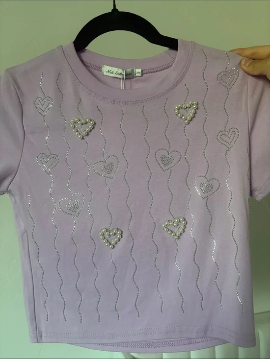 Lilac Heart-Embellished Crop Top Tee