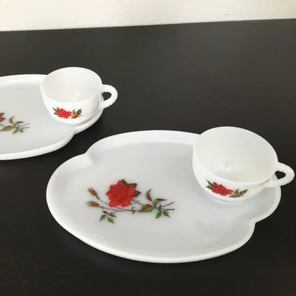 2 Vintage White Milk Glass Scalloped Plates & Tea Cup Snack Set Floral Red Roses