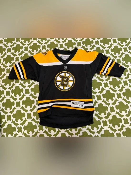 Reebok Boston Bruins Youth Black & Gold Hockey Jersey 2T-4T