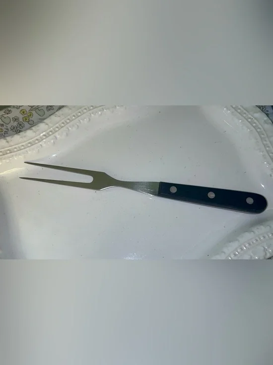 Henckels Classic 10 inch Flat Tine Carving Fork