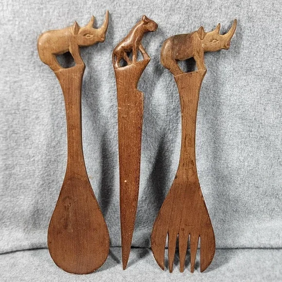 Vintage‎ Hand Carved Kenya Wooden Salad Serving Set Rhino Leopard Safari Animals