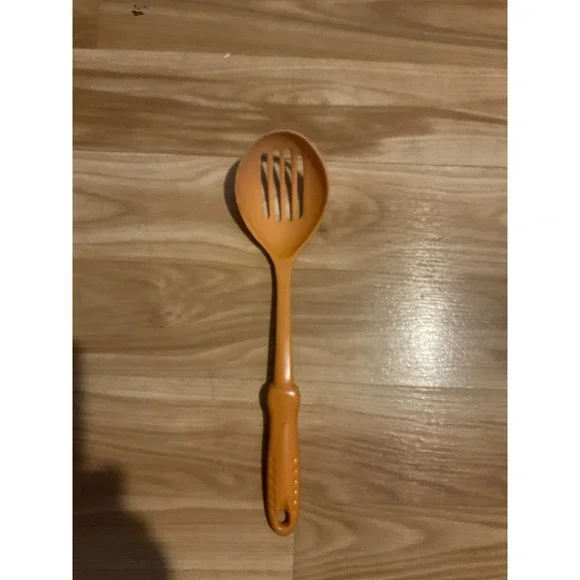 Orange Melamine Ware  Slotted Spoon Kitchen Utensil Stir‎ Serve Mix Vintage