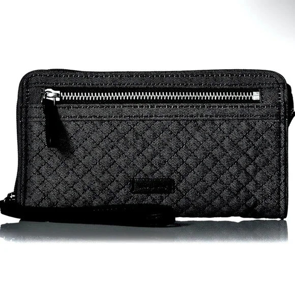 Vera Bradley | Denim Navy Wristlet