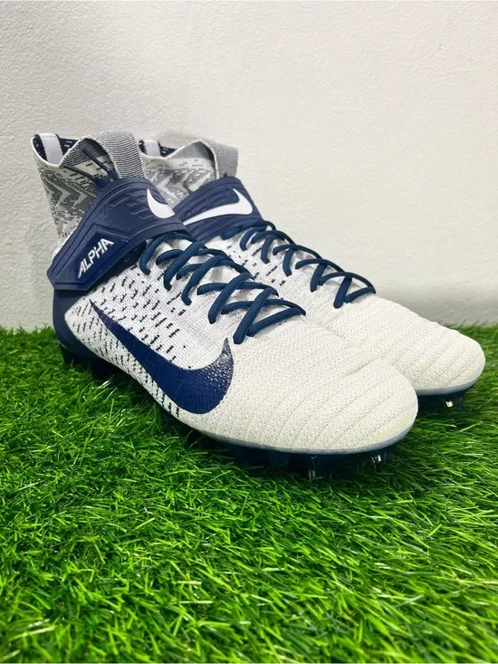 Nike Alpha Menace Elite 2 Flyknit Football Cleats Men’s Size 13 BV2077-101